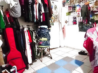 Curvy chubby stepmom organizing the room