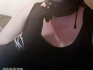 BBW TV smoking a cigarette using a ring holder and talking dirty