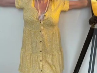 'Annabelâ€™s yellow summer dress'