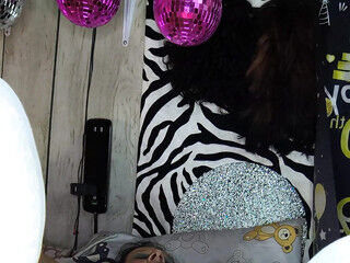 She's Wild Freak Pumping That Pussy N Asshole Deep Watch That Pussy Juice Seap