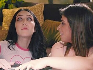 Sapphic Succubus - Jade Baker Ella Knox Maxim Law