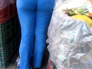 How great her blue stretch pants fit her