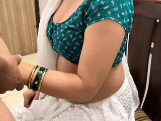 Hot Indian Girl Hindi Cute Sexx