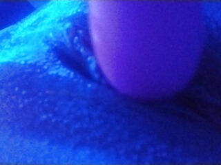 Hot and lonely Argentina looking for a boyfriend online