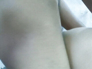 Desi virgin girl ki chudaai first time sex
