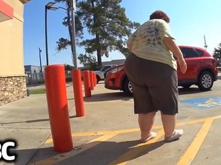 WHALE phat ass white girl grandmother PREVIEW