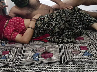 Desi village girl&#039;s tight pussy outdoor xxx video, desi village hot girl sex video