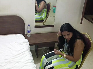Big Boobs Desi Indian MILF Wife Pussy Licking and Fucking Sex