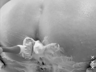 'Buxom cougar Linzee Ryder Gets boob plumbed & splashed With giant jizz flow After xxx poking - Mylf'